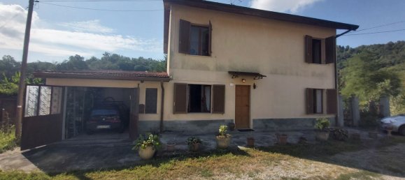 Casa de 6 habitaciónes en Berzano di San Pietro, Italy No. 226673 79