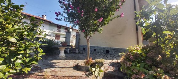 Casa de 6 habitaciónes en Berzano di San Pietro, Italy No. 226673 71