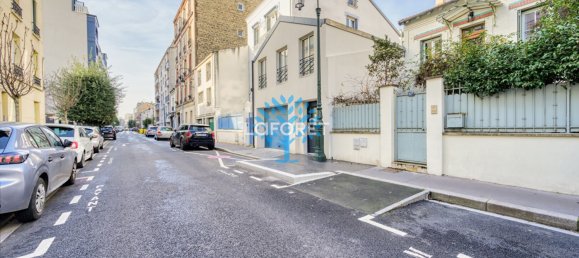 2 Schlafzimmer Wohnung in Puteaux, France, Nr. 164853 11