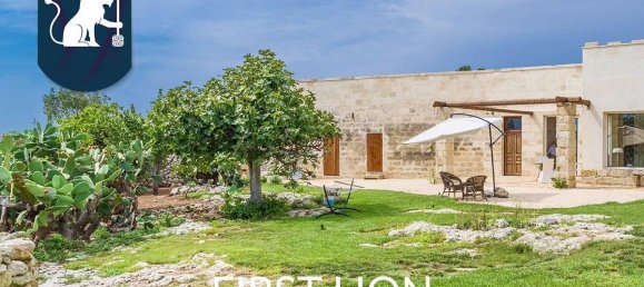 15 rooms Villa in Lecce, Italy No. 234227 4