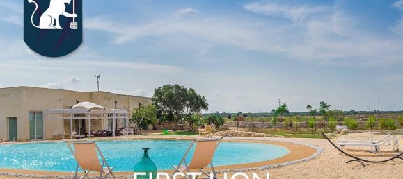 15 rooms Villa in Lecce, Italy No. 234227 10