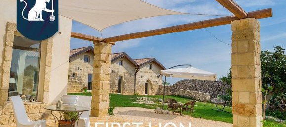 15 rooms Villa in Lecce, Italy No. 234227 7