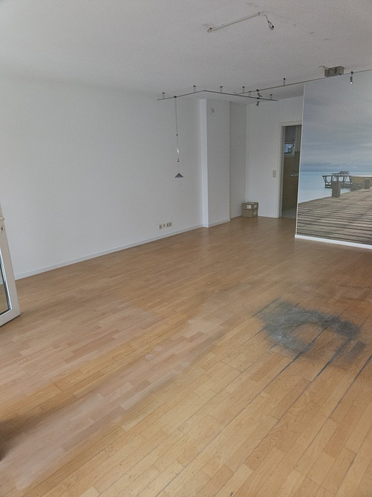 Oficina en Konstanz, Germany 120 m² No. 88675