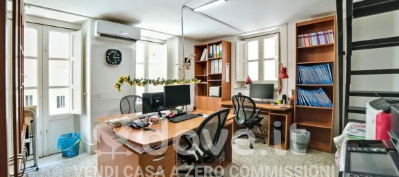 Квартира с 5 спальнями в Катания, Италия № 324557 25