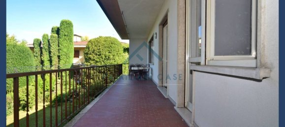 7 bedrooms Villa in Buguggiate, Italy No. 360426 17