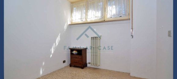 7 bedrooms Villa in Buguggiate, Italy No. 360426 45