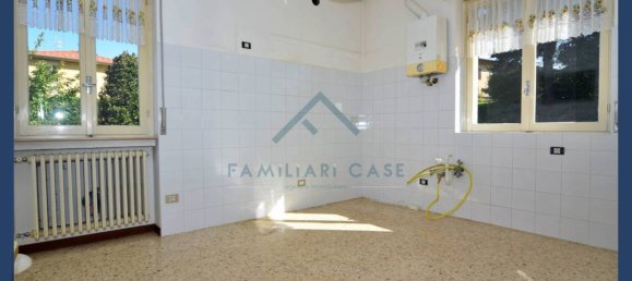 7 bedrooms Villa in Buguggiate, Italy No. 360426 19