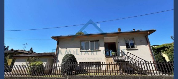 7 bedrooms Villa in Buguggiate, Italy No. 360426 4