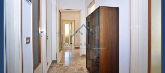 7 bedrooms Villa in Buguggiate, Italy No. 360426 21