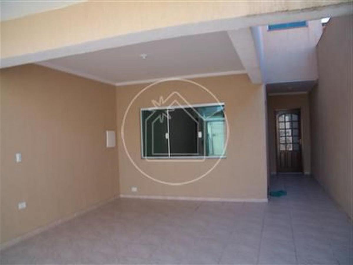 Casa de 3 dormitorios en Sao Paulo, Brazil No. 553021