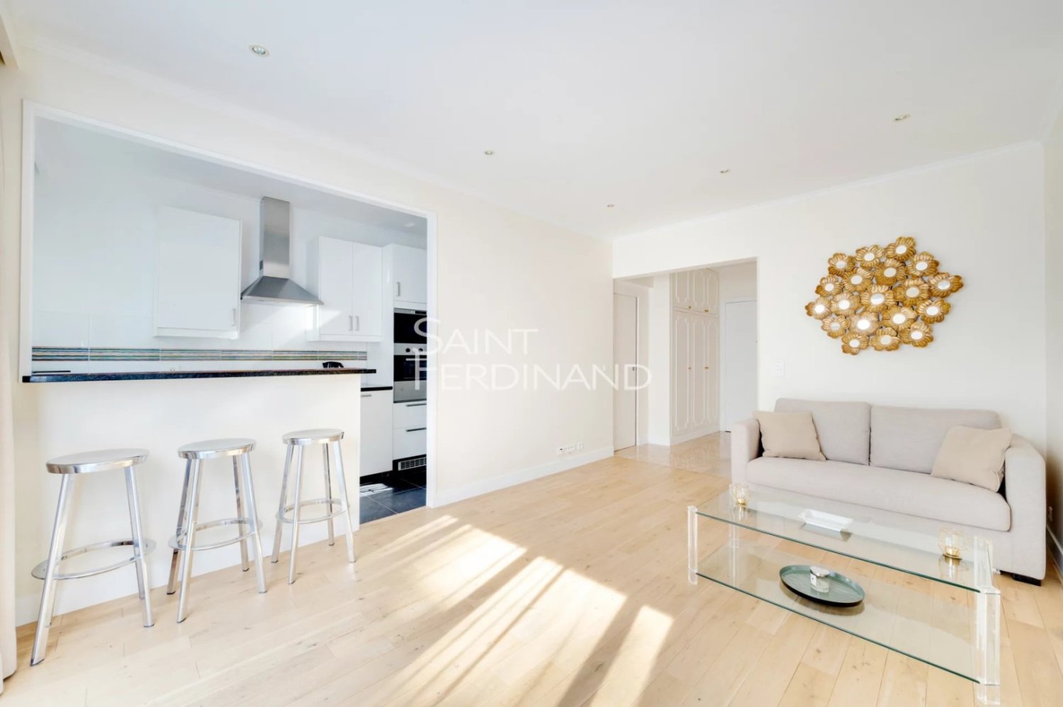 Apartamento T1 em Neuilly-sur-Seine, France N.º 120513