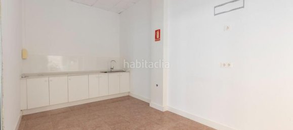 Propriété commerciale à Maracena, Spain 113m² No. 86399 9