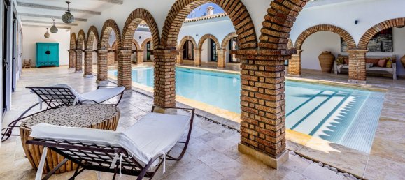 6 bedrooms House in Coin, Spain No. 141756 2