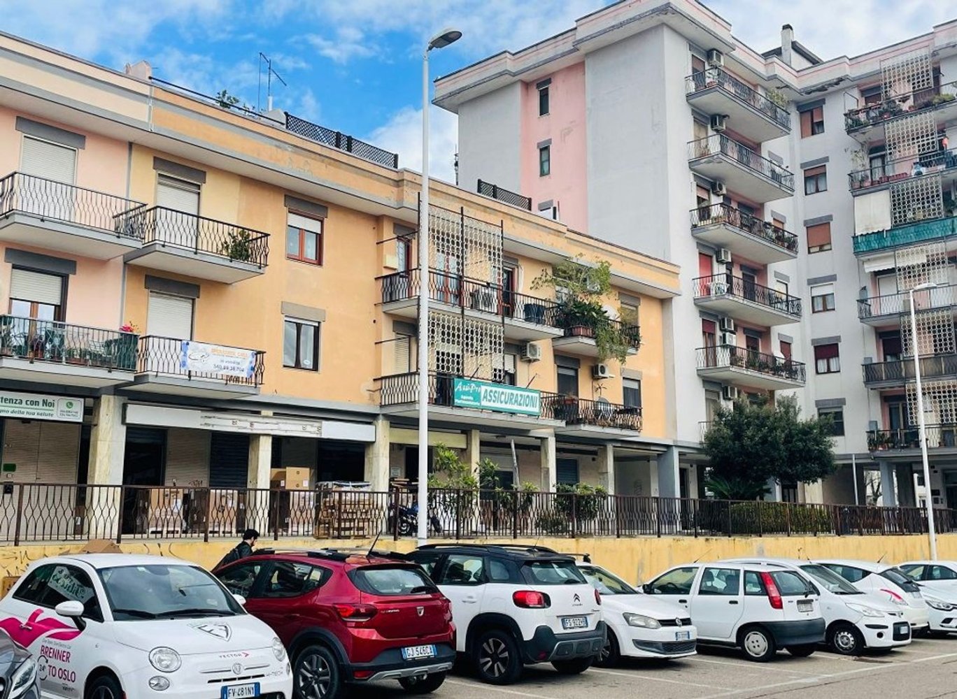  مكتب في Cagliari, Italy 78متر مربع رقم 114400