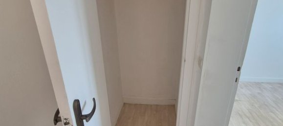 2 bedrooms Apartment in Montmorency, France No. 356776 11