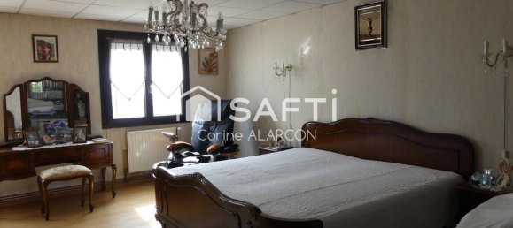 6 bedrooms House in Bogny-sur-Meuse, France No. 156324 5