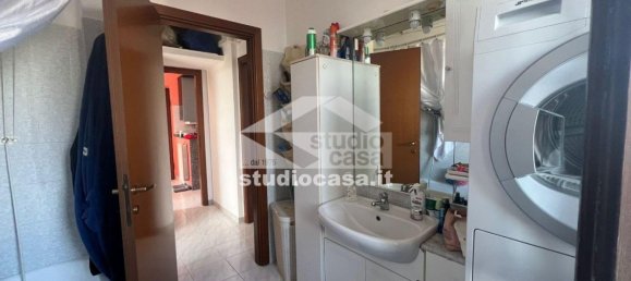 Apartamento de 3 dormitorios en Torrevecchia Pia, Italy No. 360856 11
