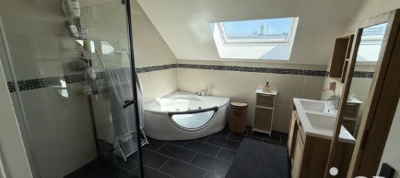 Дом с 4 спальнями в Гавр, Франция № 359882 8