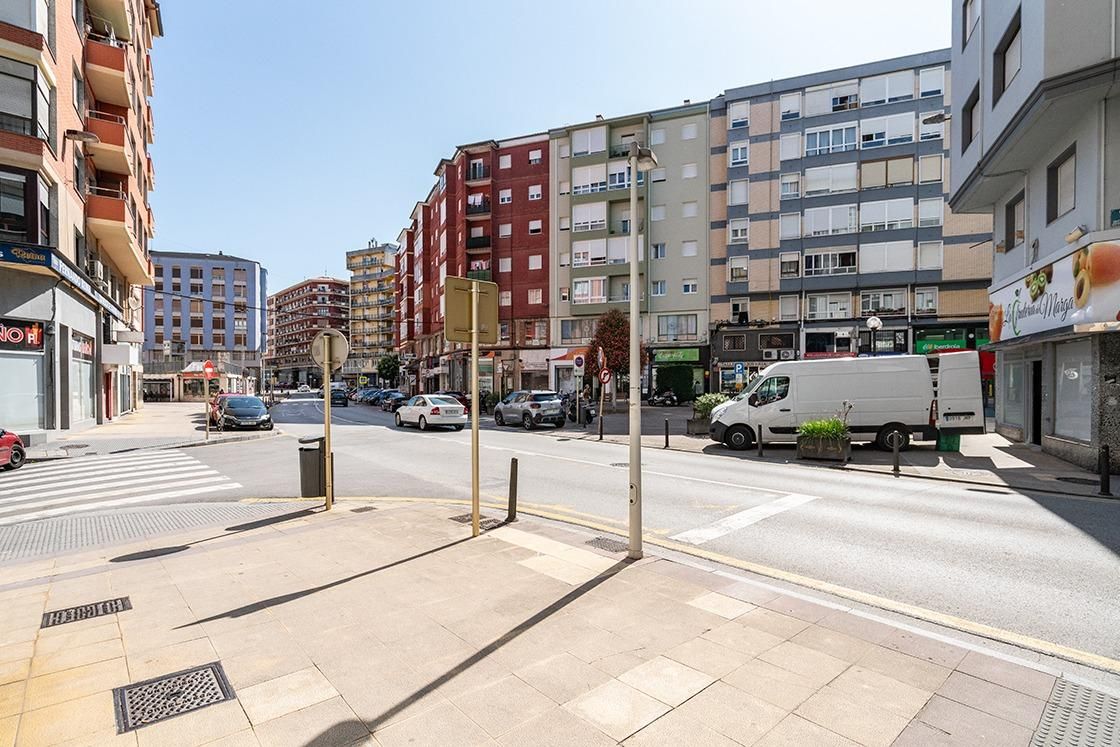 2 Schlafzimmer Wohnung in Torrelavega, Spain, Nr. 179689