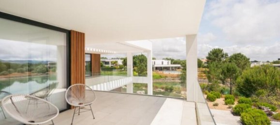 Villa de 4 dormitorios en Quinta do Conde, Portugal No. 320799 26