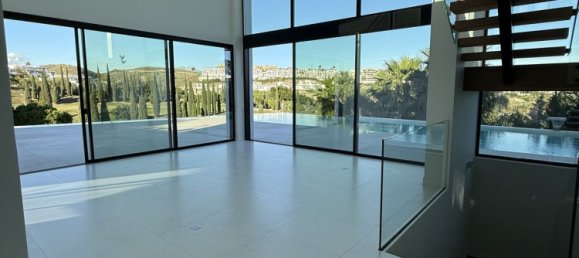 4 غرف نوم فيلا في Malaga, Spain رقم 156874 8