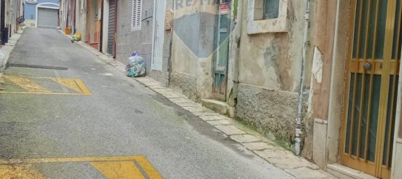 Estudio en Ragusa, Italy No. 136177 6