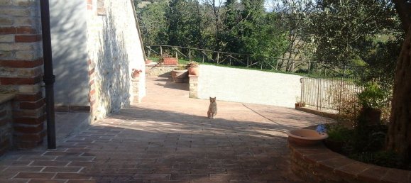 5 bedrooms Apartment in Perugia, Italy No. 350610 6