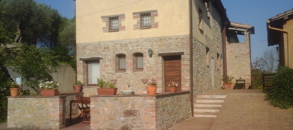 5 bedrooms Apartment in Perugia, Italy No. 350610 17