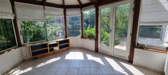 6 bedrooms Villa in Yerres, France No. 173766 11