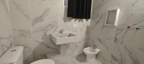 Casa de 3 dormitorios en Alicante, Spain No. 186946 10