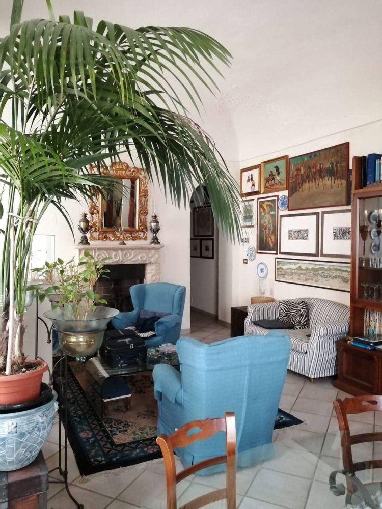 5 bedrooms Apartment in Asti, Italy No. 328533