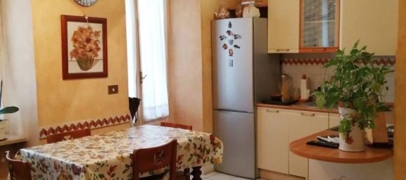 5 bedrooms Apartment in Asti, Italy No. 328533 3