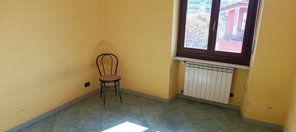 2 bedrooms Apartment in Turin, Italy No. 333504 6