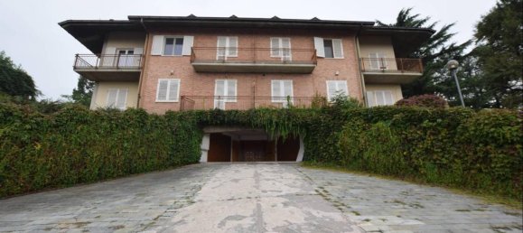 8 rooms Villa in Mondovì, Italy No. 38110 94