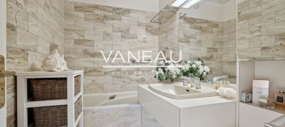 Квартира с 1 спальней в Нёйи-сюр-Сен, Франция № 169870 9