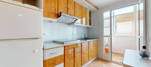 Apartamento de 2 dormitorios en Los Alcázares, Spain No. 188493 10