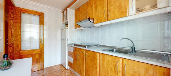 Apartamento de 2 dormitorios en Los Alcázares, Spain No. 188493 11