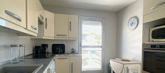 3 rooms Apartment in Nice, France No. 334828 8