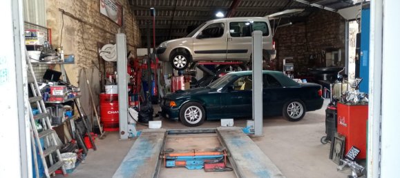 Gewerbliche Immobilie in Charente-Maritime, France 198m², Nr. 282317 4