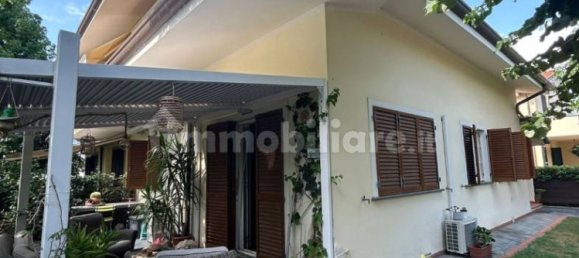 4 bedrooms Villa in Pietrasanta, Italy No. 307424 18