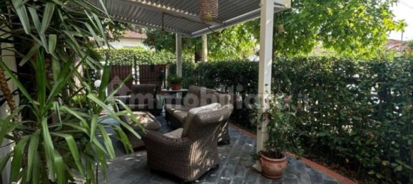 4 bedrooms Villa in Pietrasanta, Italy No. 307424 14