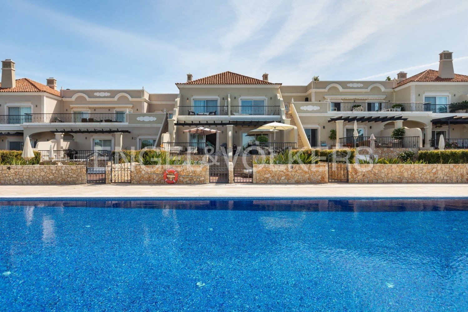 Dúplex de 2 dormitorios en Almancil, Portugal No. 132861