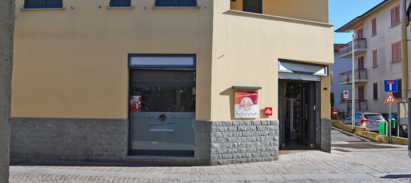 158m² Commercial property in Bellusco, Italy No. 152761 9