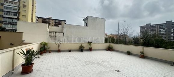 4 rooms Apartment in Palermo, Italy No. 45921 25