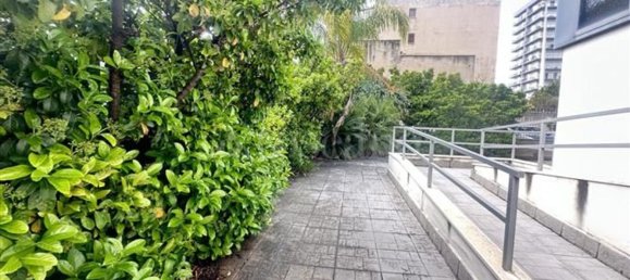 4 rooms Apartment in Palermo, Italy No. 45921 13