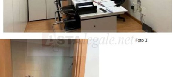 4-salle Appartement à Valfabbrica, Italy No. 51490 16