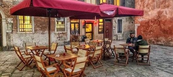 3 rooms Commercial property in Chioggia, Italy No. 228588 8