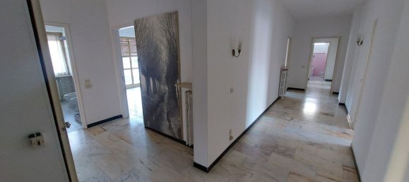 6-Zimmer Wohnung in Ivrea, Italy, Nr. 90633 2