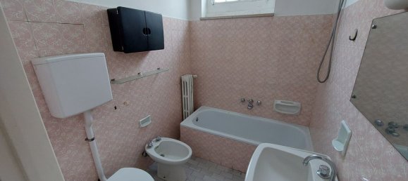 6-Zimmer Wohnung in Ivrea, Italy, Nr. 90633 36