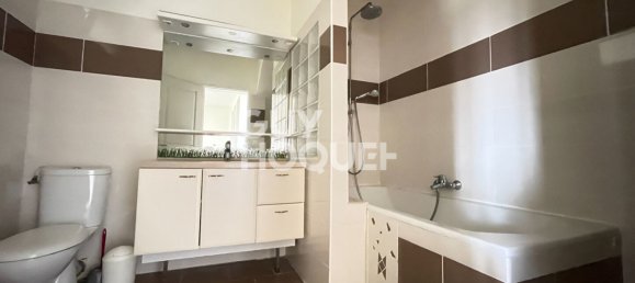 4 غرف نوم منزل في Plaimpied-Givaudins, France رقم 160296 9